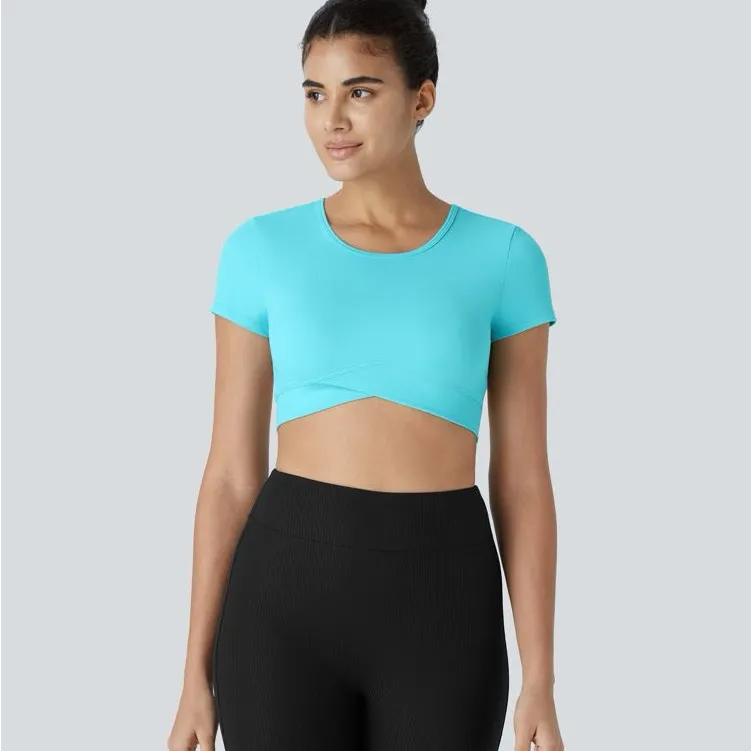 028HA.- SoftlyZero™ Plush Crossover Hem Cropped Sports Top. - Image 3