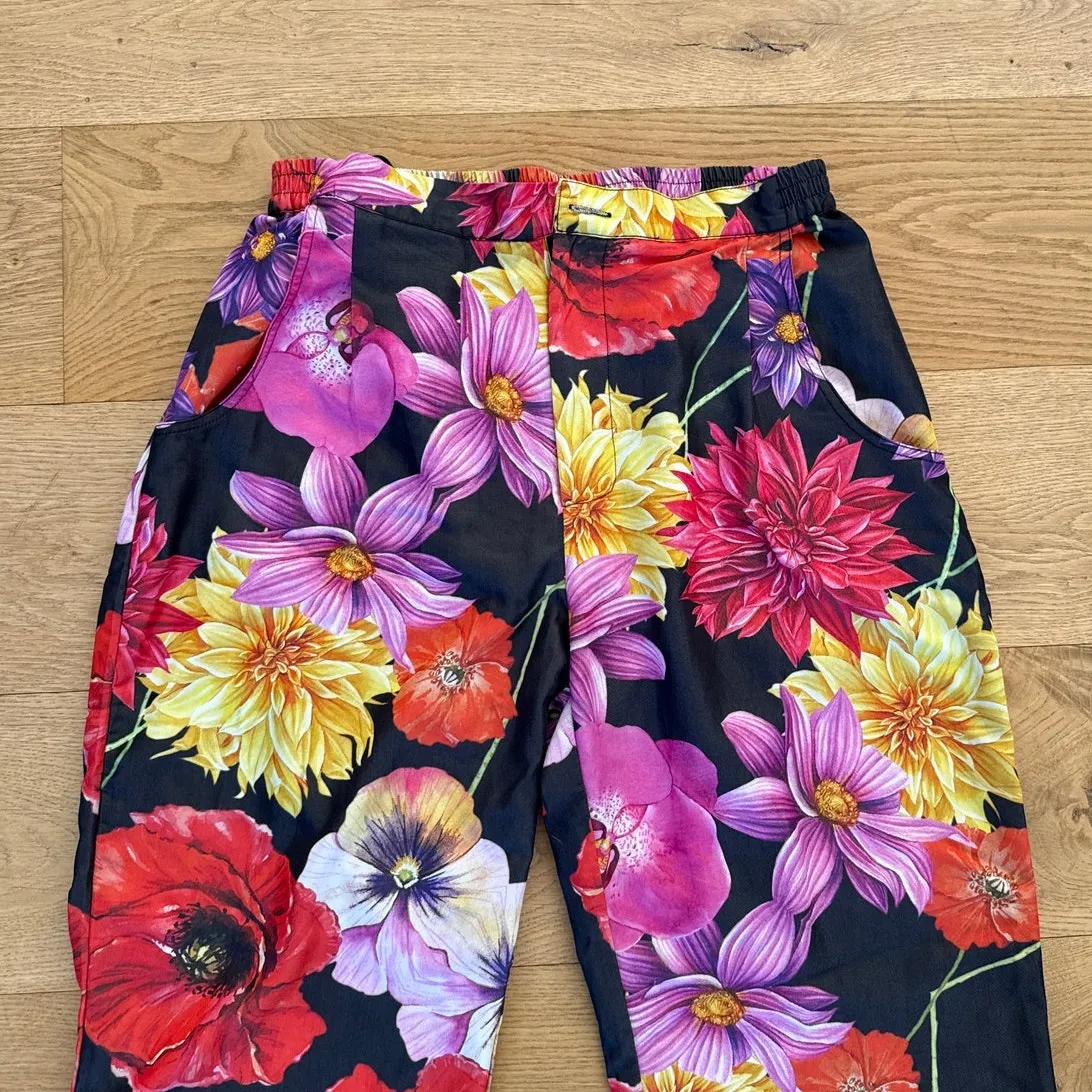 The Wolf Gang Lounge Pants Indiana Size L Blooms Noir Floral Multicolor Red Size L - Image 2