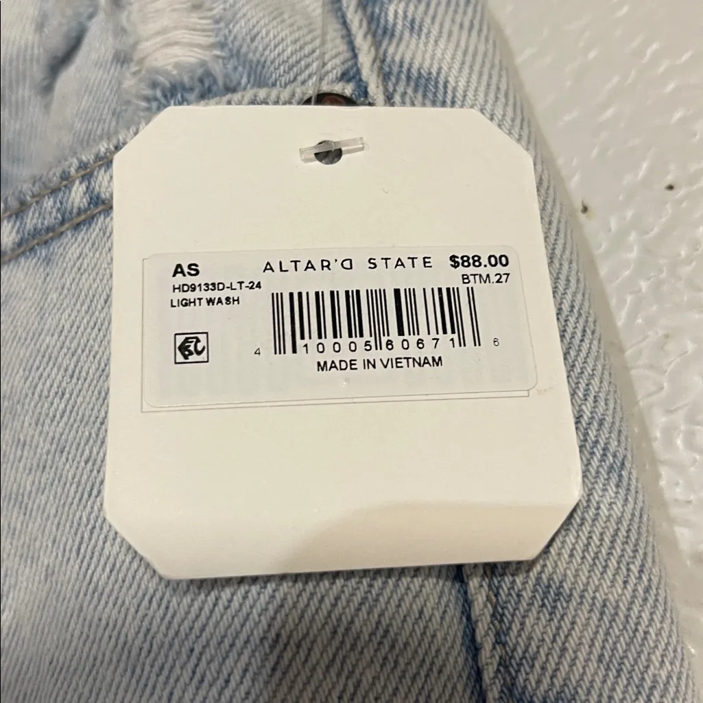 ALTARD STATE WOMENS DISTRESSED STRAIGHT LEG JEAN NEW WITH TAGS 27 - Image 4