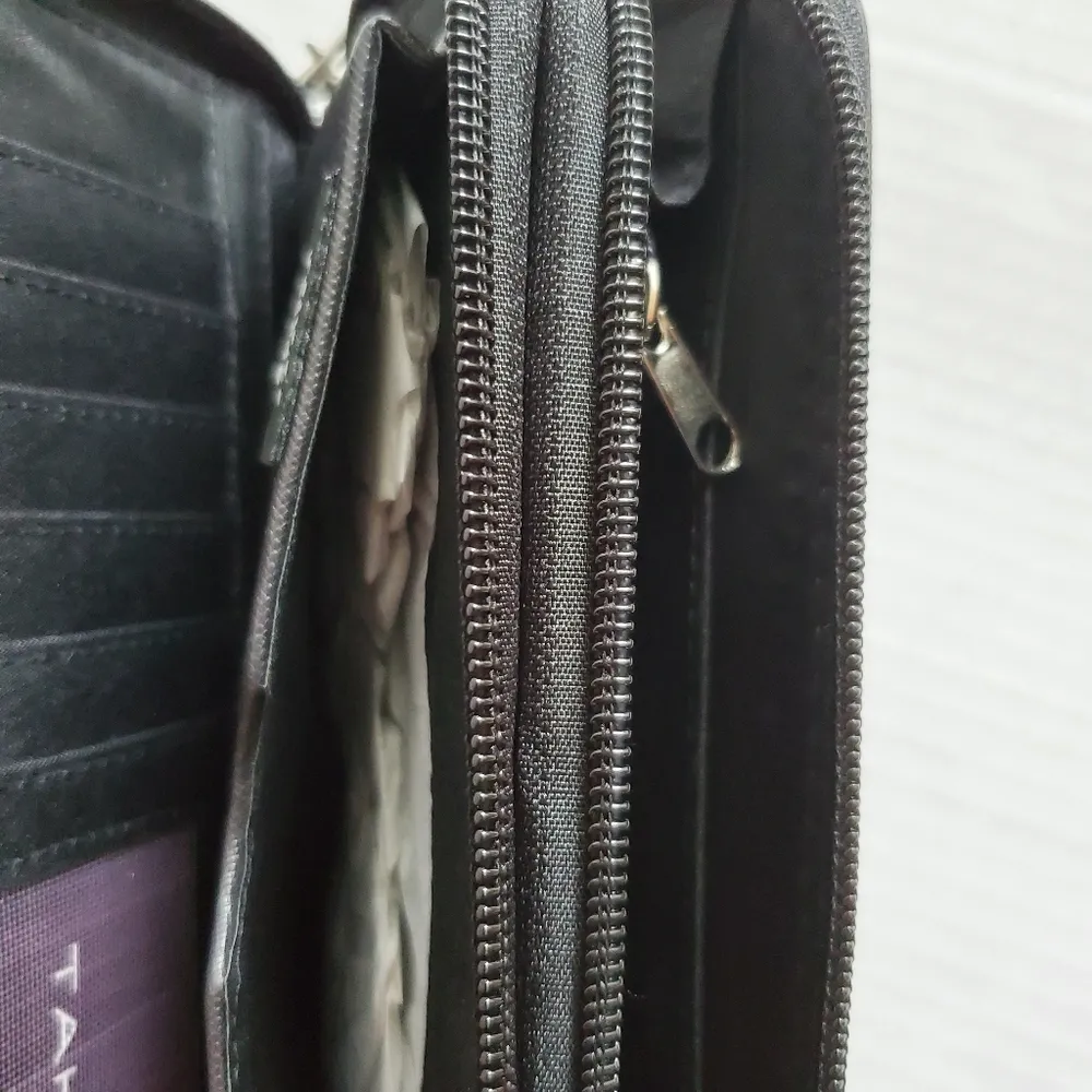 Tahari Zebra Print Black Zip Around Double Wallet - Image 3