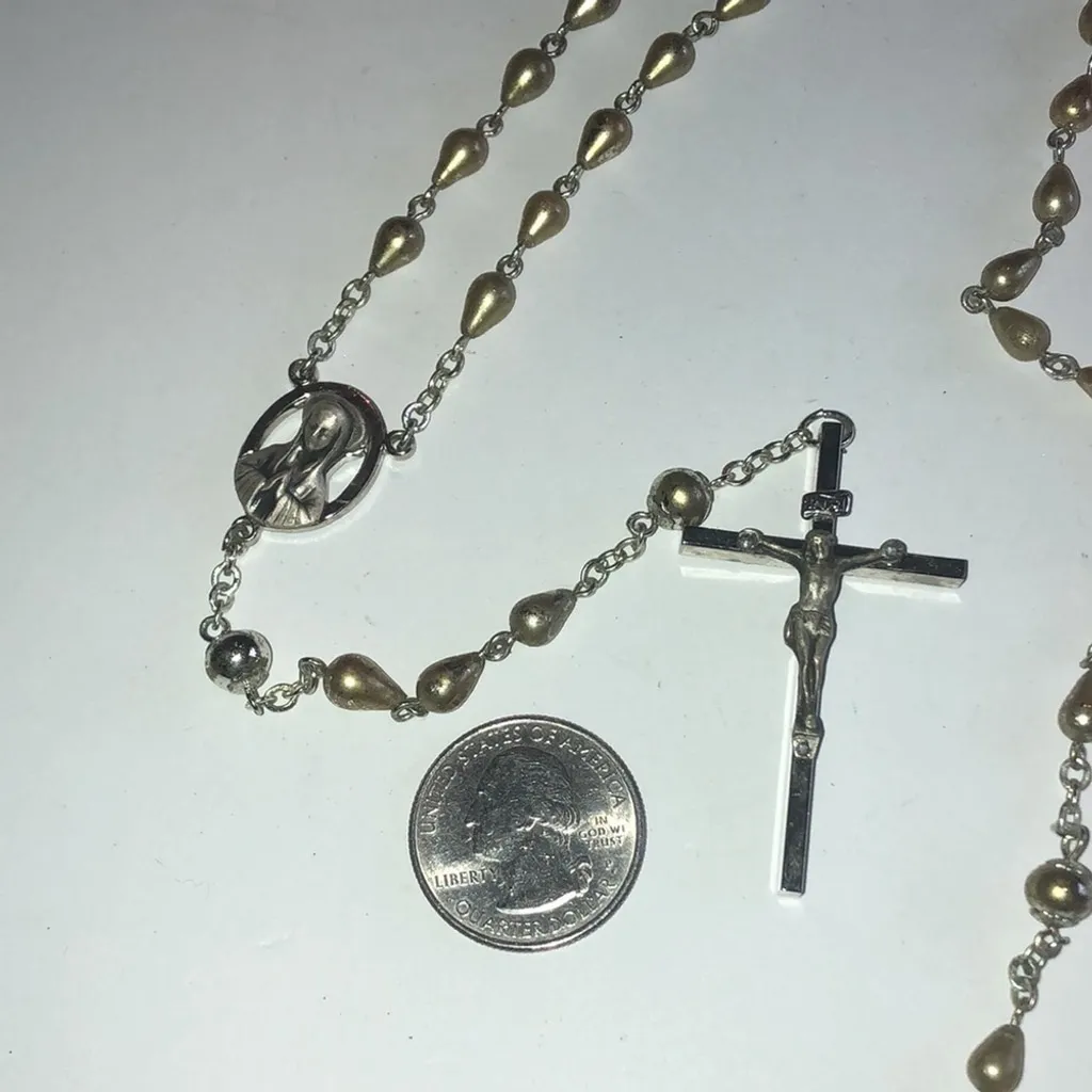 Vintage Metallic Beaded Silver Tone Catholic Rosary Necklace - Image 3