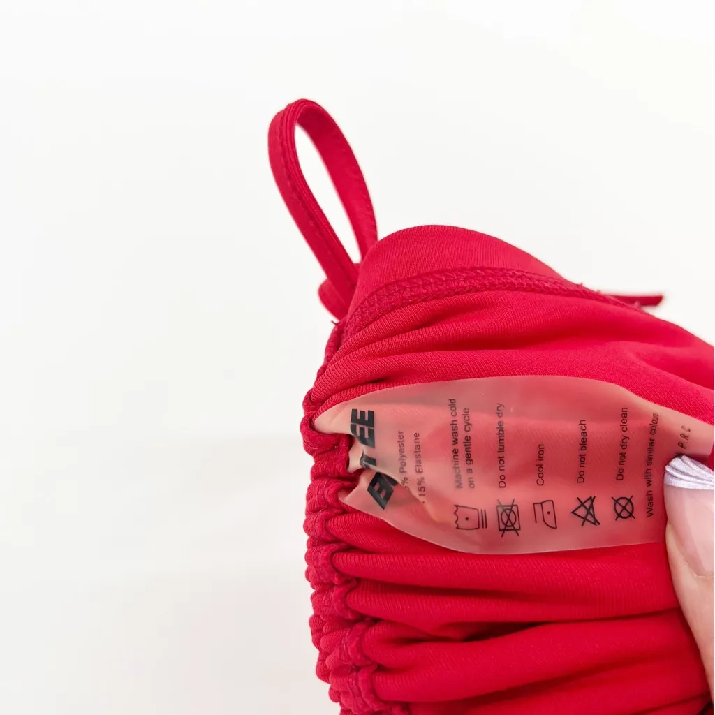 Bo+Tee  Attitude Ruched Pull On Shorts M Red - Image 7