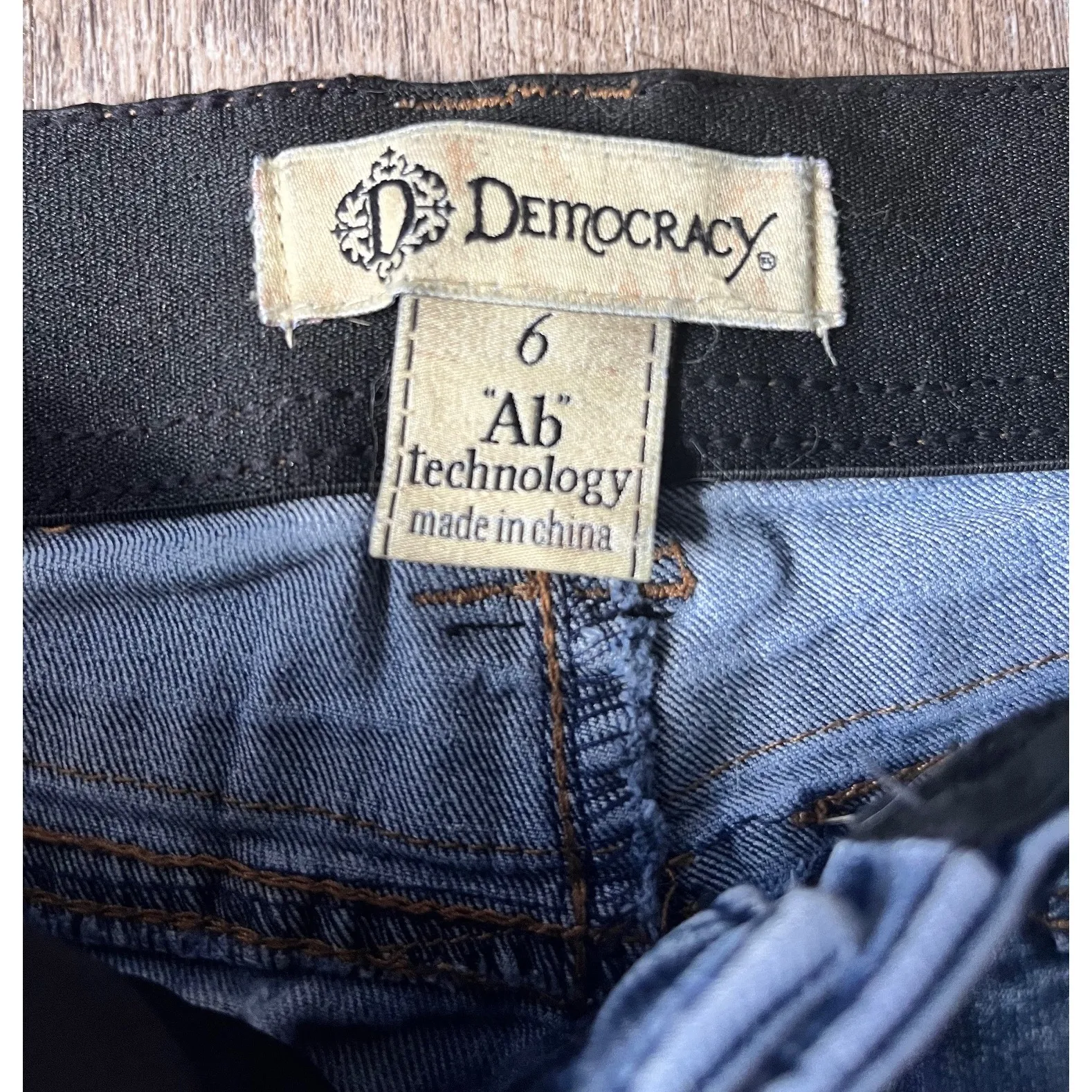 Democracy Ab Solution Skinny Jeans Size 6 Tummy Control Mid Rise Blue Denim - Image 4