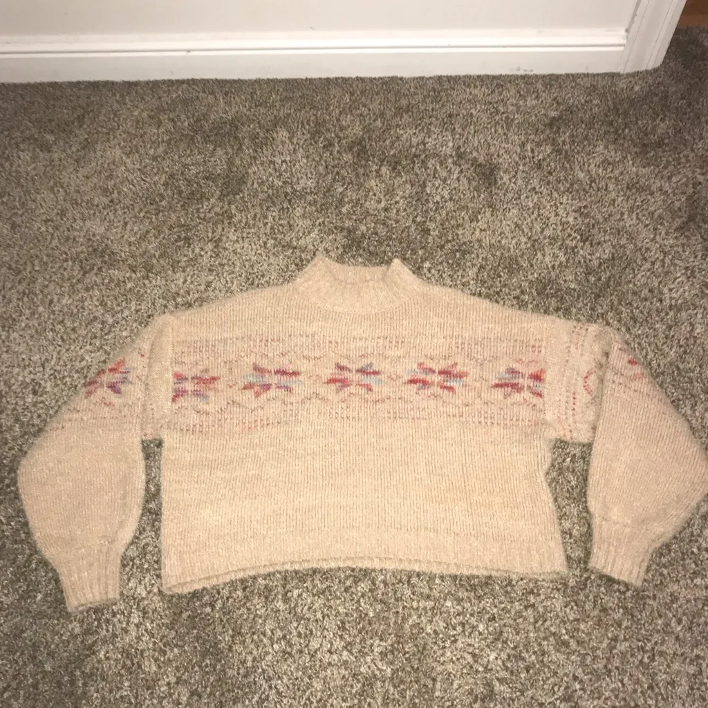 Fuzzy knit sweater - Image 3