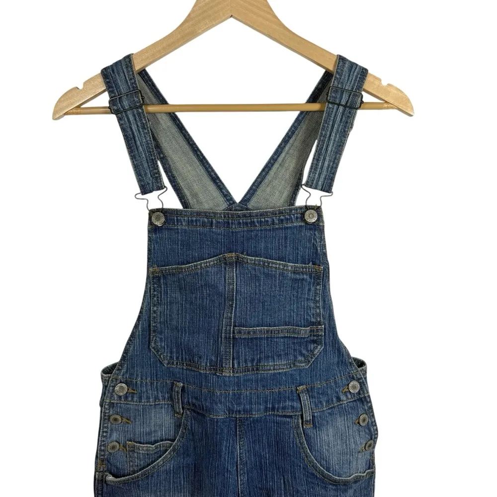 Brandy Melville John Galt Hayley Denim Overall Shorts in Blue Size S - Image 4