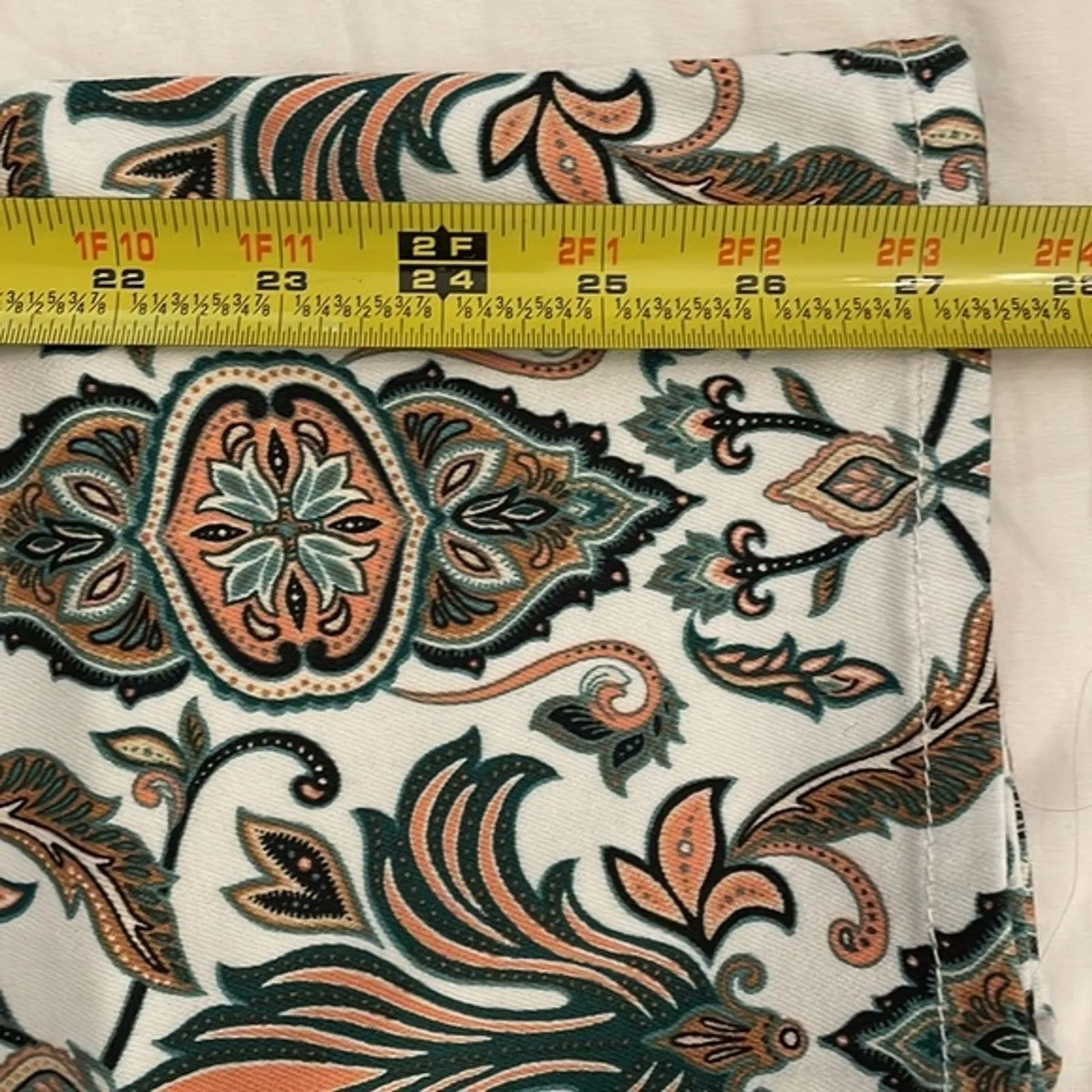 Chico's So Slimming Majorelle Damask Ankle Jeans Womens Size 12 2R Stretch - Image 8