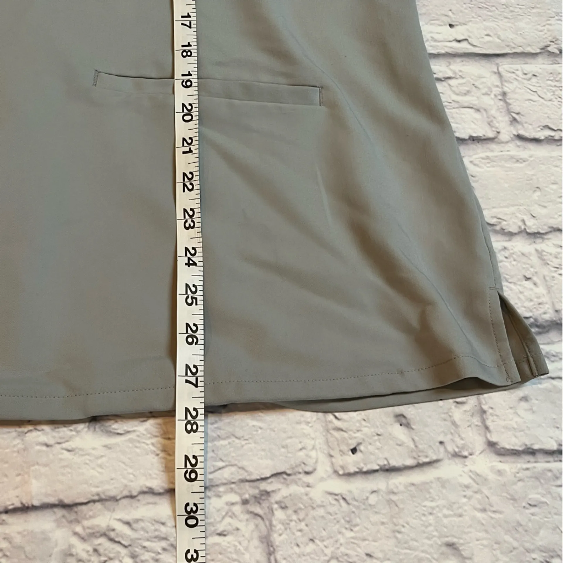 FIGS scrub top gray gray cement xxl - Image 4