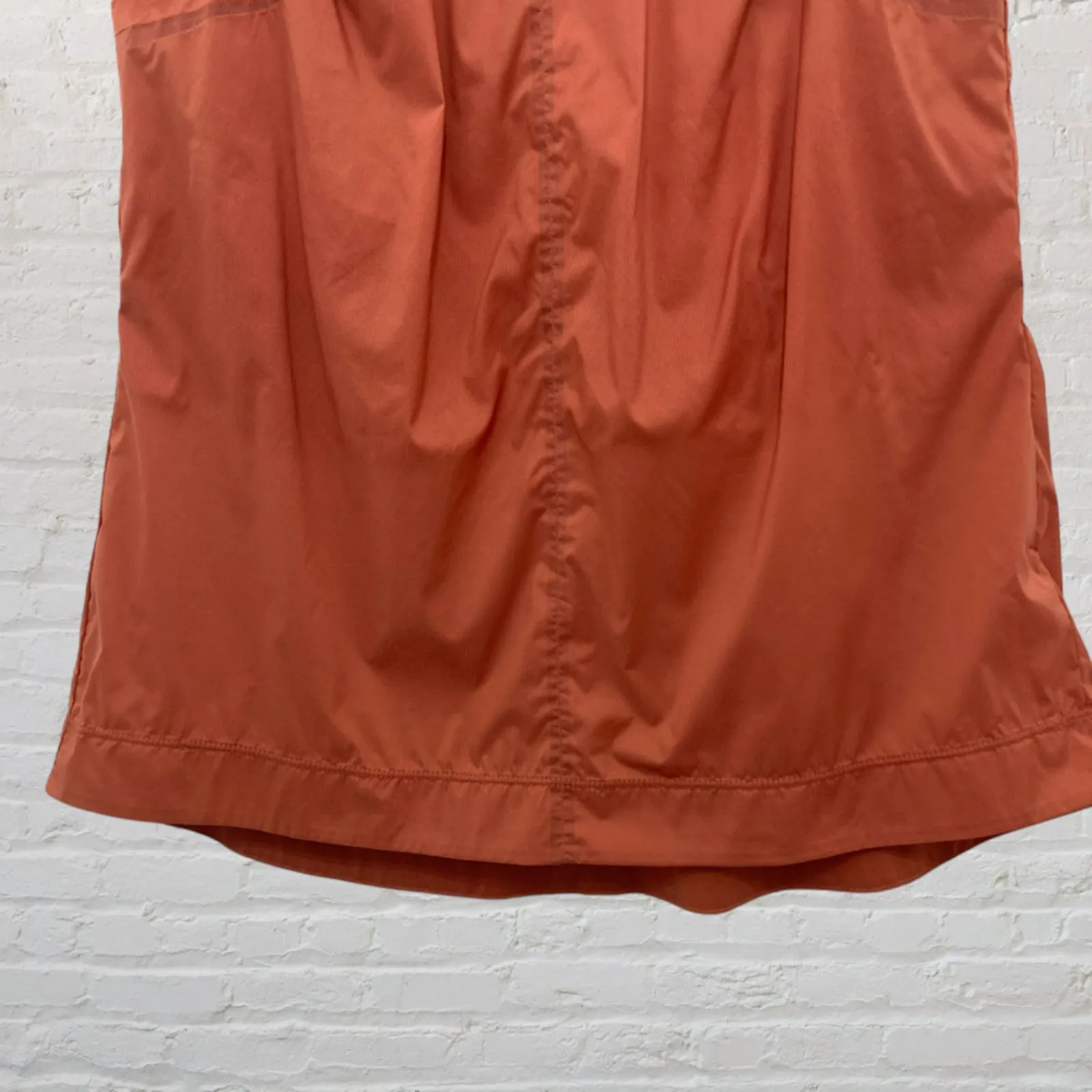 Athleta Levitate Ripstop Tank XS Rustic Red High Neck UPF 50+ - Image 10