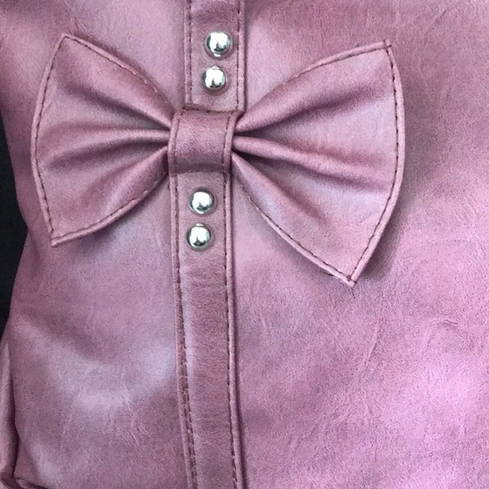 FAUX LEATHER MAUVE EMBELLISHED DESIGN WITH CHIC BOWS Pink - Image 32