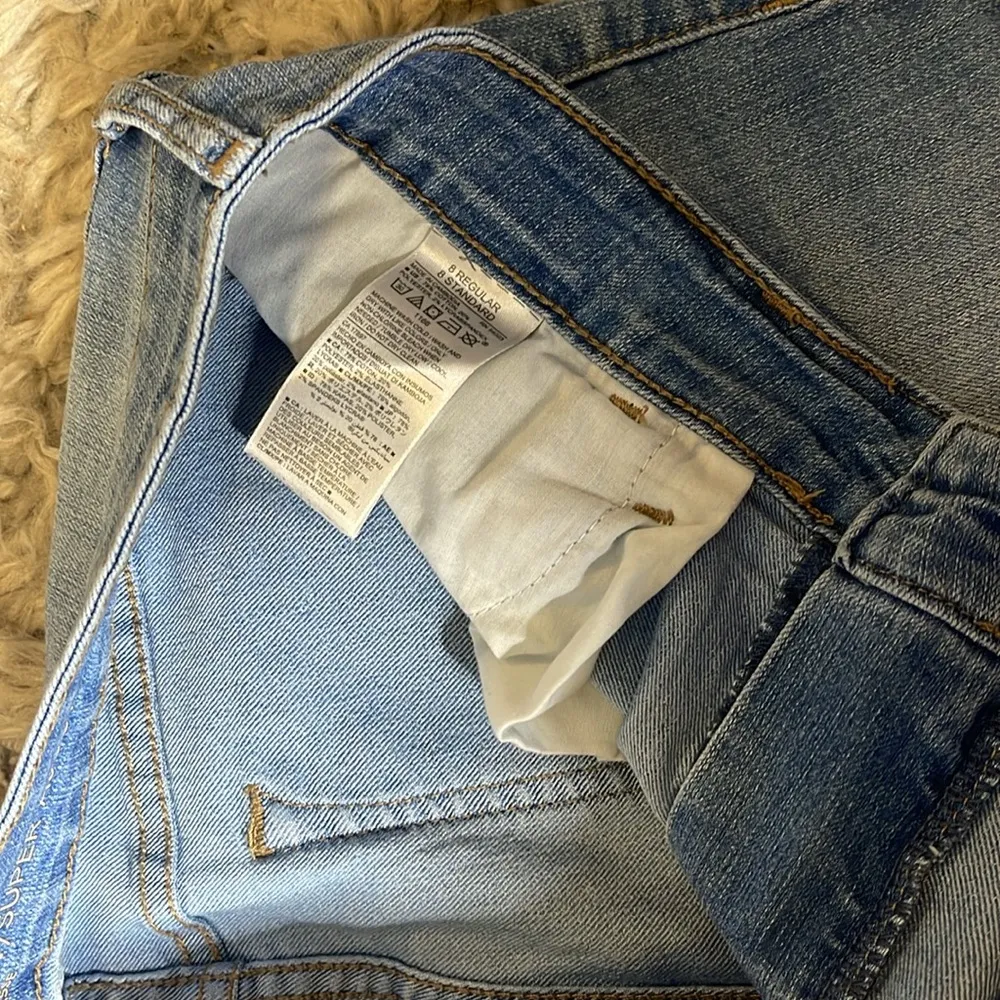 Old navy super skinny sz 8 Women's Blue Denim Jeans - Image 4