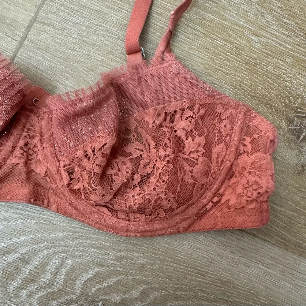 Victoria’s Secret Dreams Angel Orange Wicked Unlined Lace - Image 3