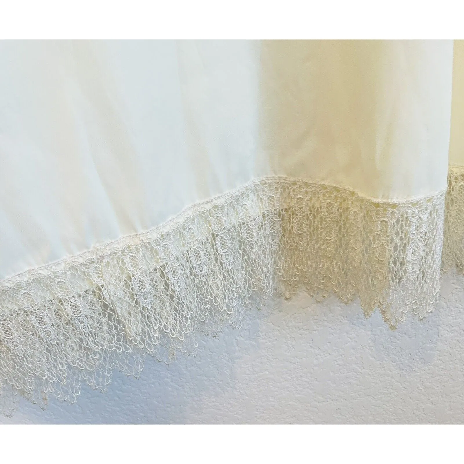 Zoe California White Dress Large with Lace Fringe Vintage 90's - Image 3