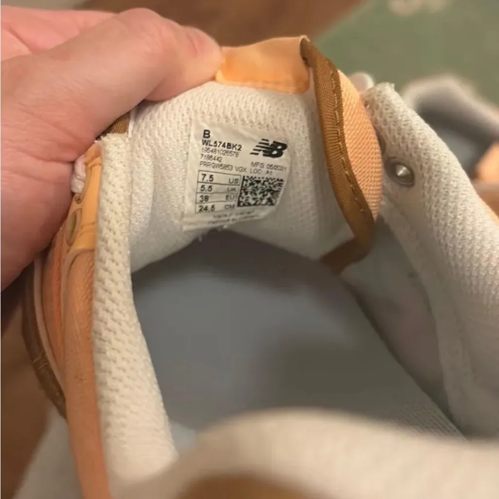 New Balance Women's Peach and Gold Sneakers - Image 4