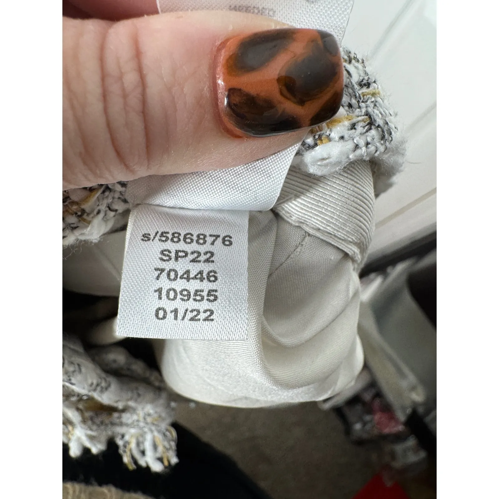 ANN TAYLOR White Raw Edge Fringe Tweed Pencil Skirt Size 0 Petite - Image 7