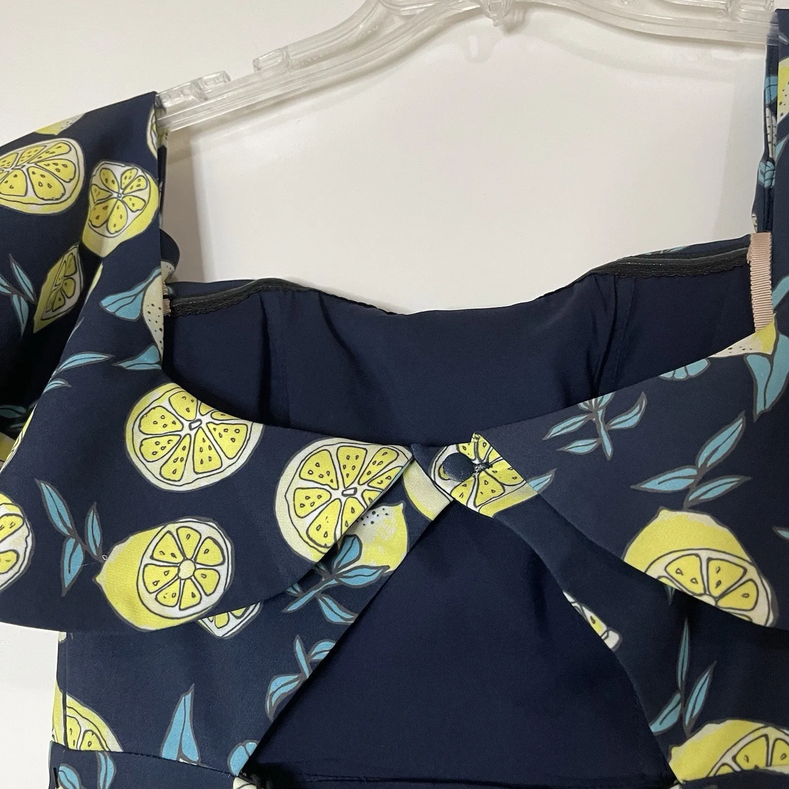 NEW! Fame and Partners Sasha Off the Shoulder Dress in Lemon Print size US 0 - Image 6