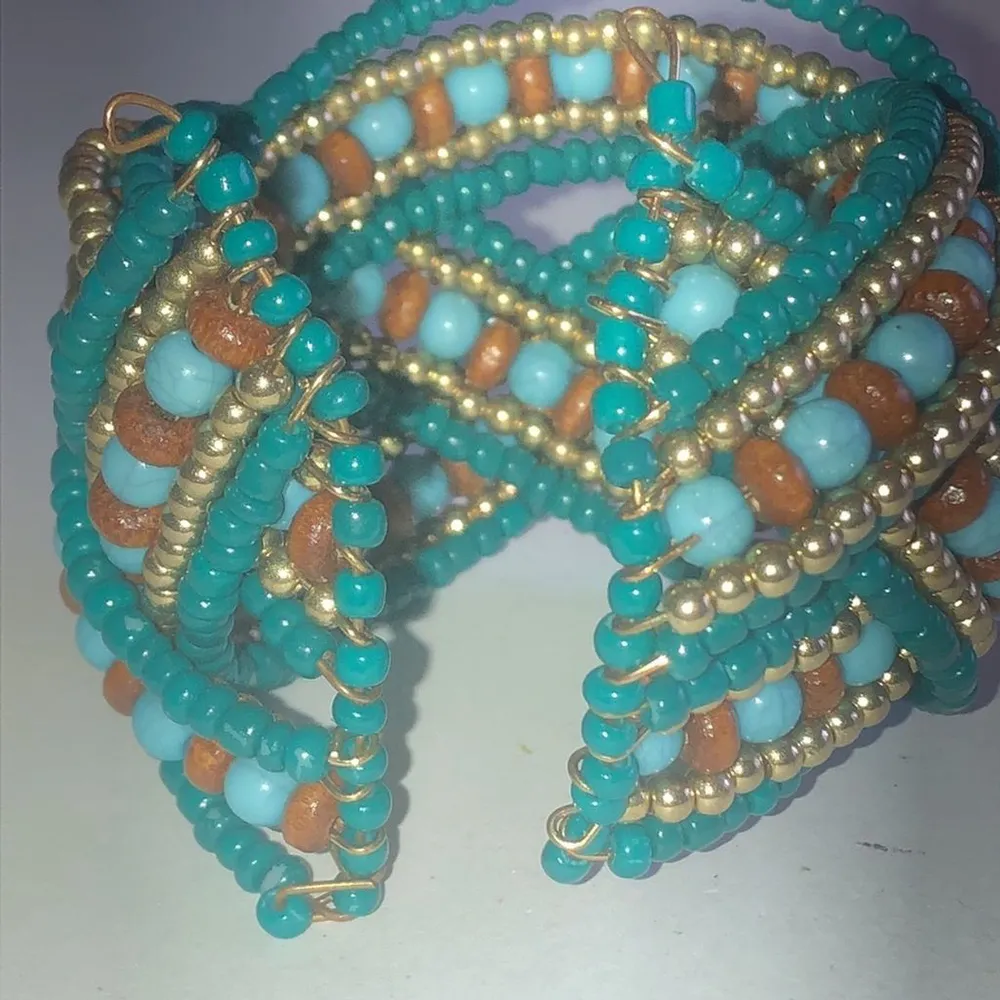 Teal & Tan Wooden Seed Bead Beaded Criss Cross Boho Cuff Bracelet - Image 6