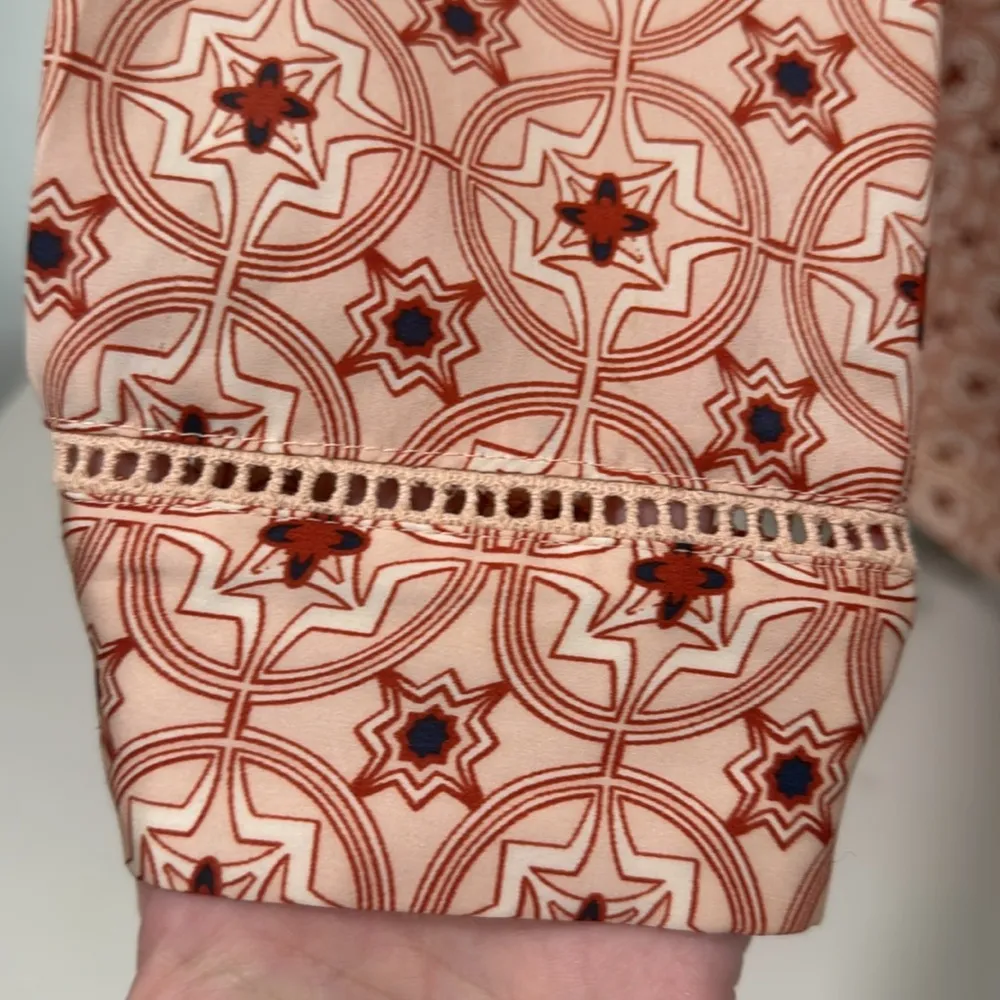 Avec Les Filles Jumpsuit Relaxed Fit Size Medium EUC - Image 4