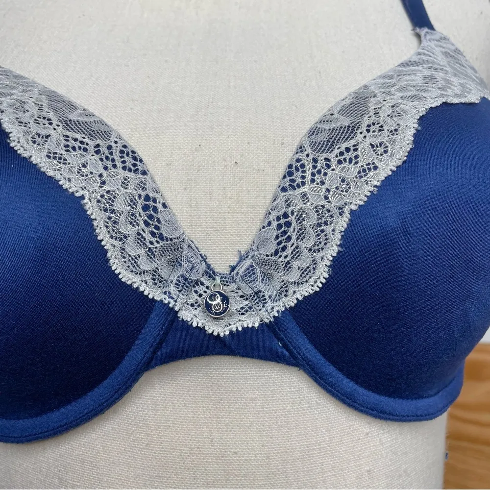 Victoria’s Secret Lined Perfect Coverage Lace Blue Bra 32D - Image 4