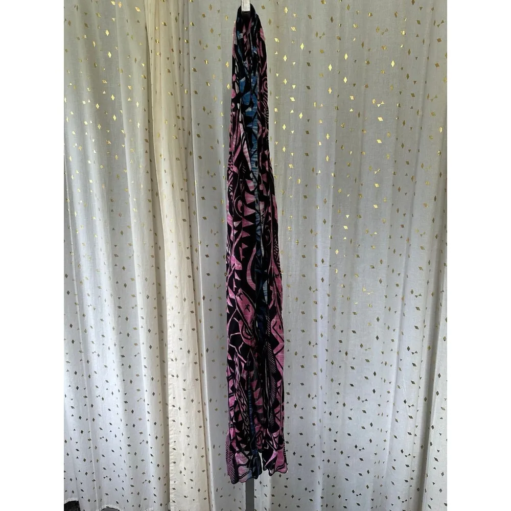 Missing Polynesia NWOT Hawaiian Tribal Print Ombre Pink Blue Handmade Scarf Black - Image 4
