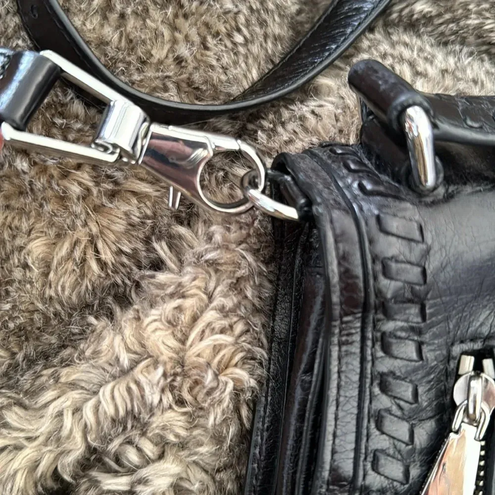 Rebecca minkkoff black leather whipstitch  saddle bag purse w/crossbody/ handle - Image 11