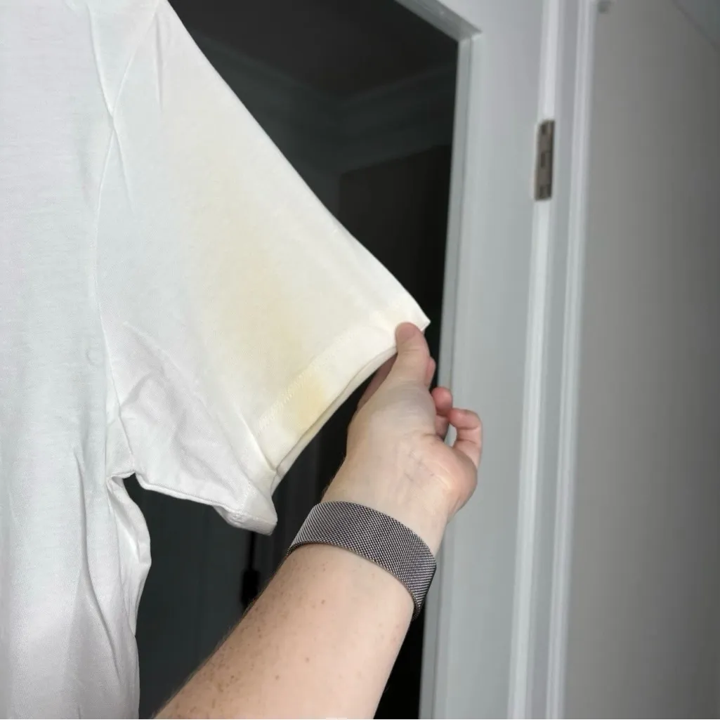 NWT J. Crew Christmas Tree Truck Graphic Tee Short Sleeve White - Image 4