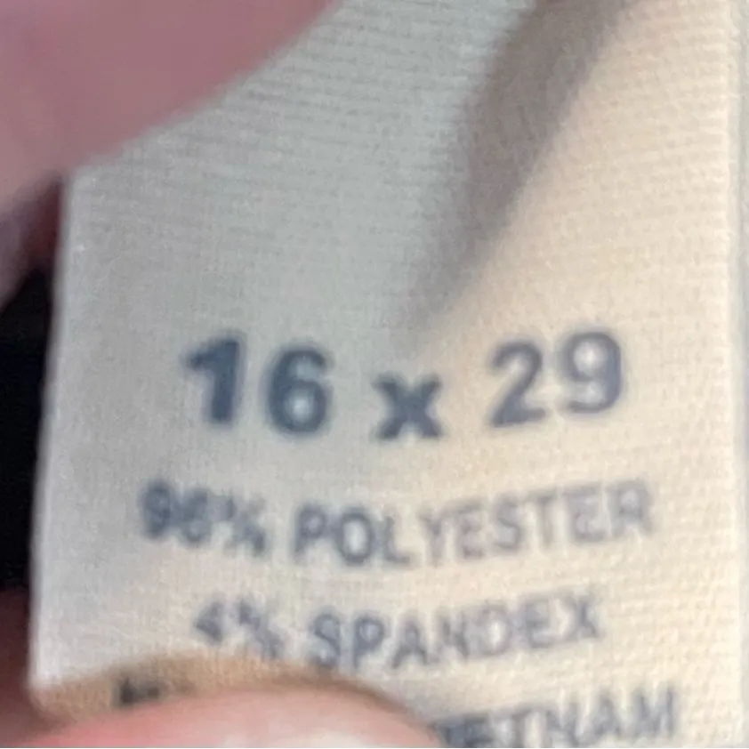 Duluth Trading Co Women's Cargo Pants in Olive Green Size undefined - Image 7