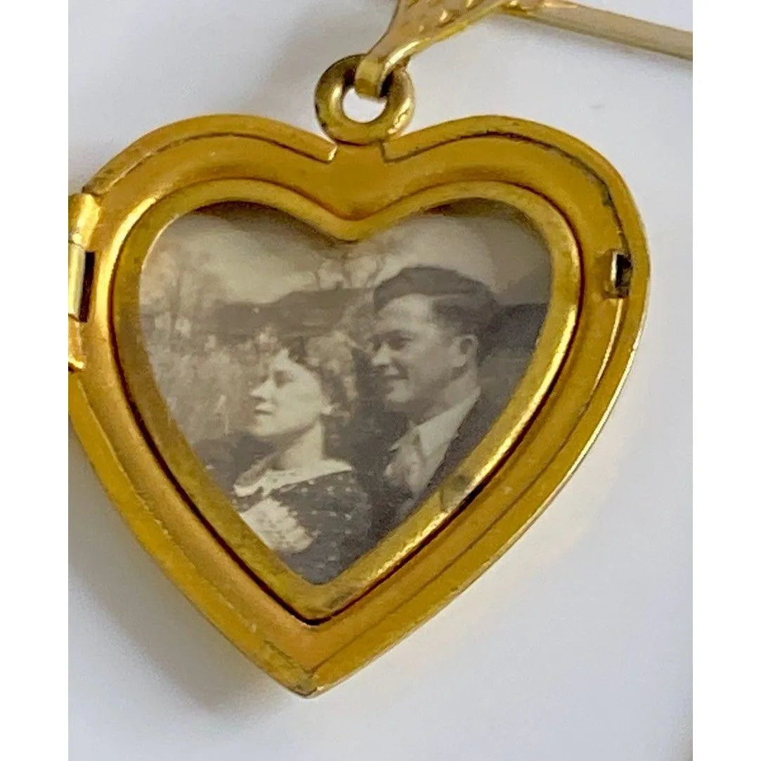 VINTAGE 12K GF FLORAL ORNATE HEART LOCKET PENDANT & 18” GF NECKLACE - Image 5