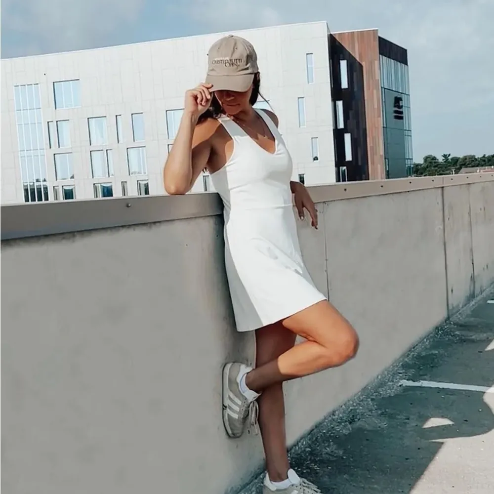 Fabletics On-The-Go Built-In Bra Dress in Egret Size‎ Medium - Image 8