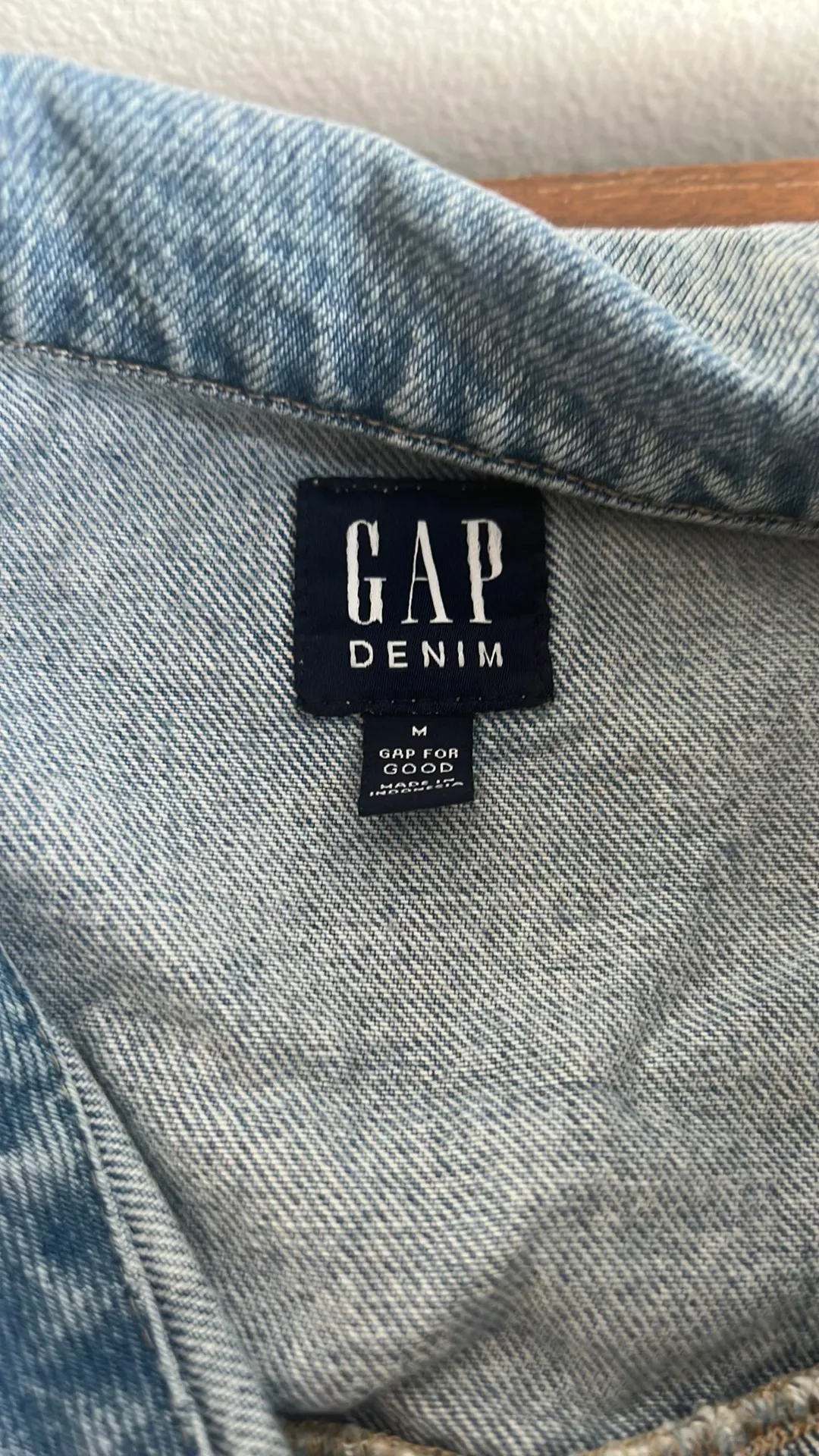 Gap Denim Jacket - Image 3