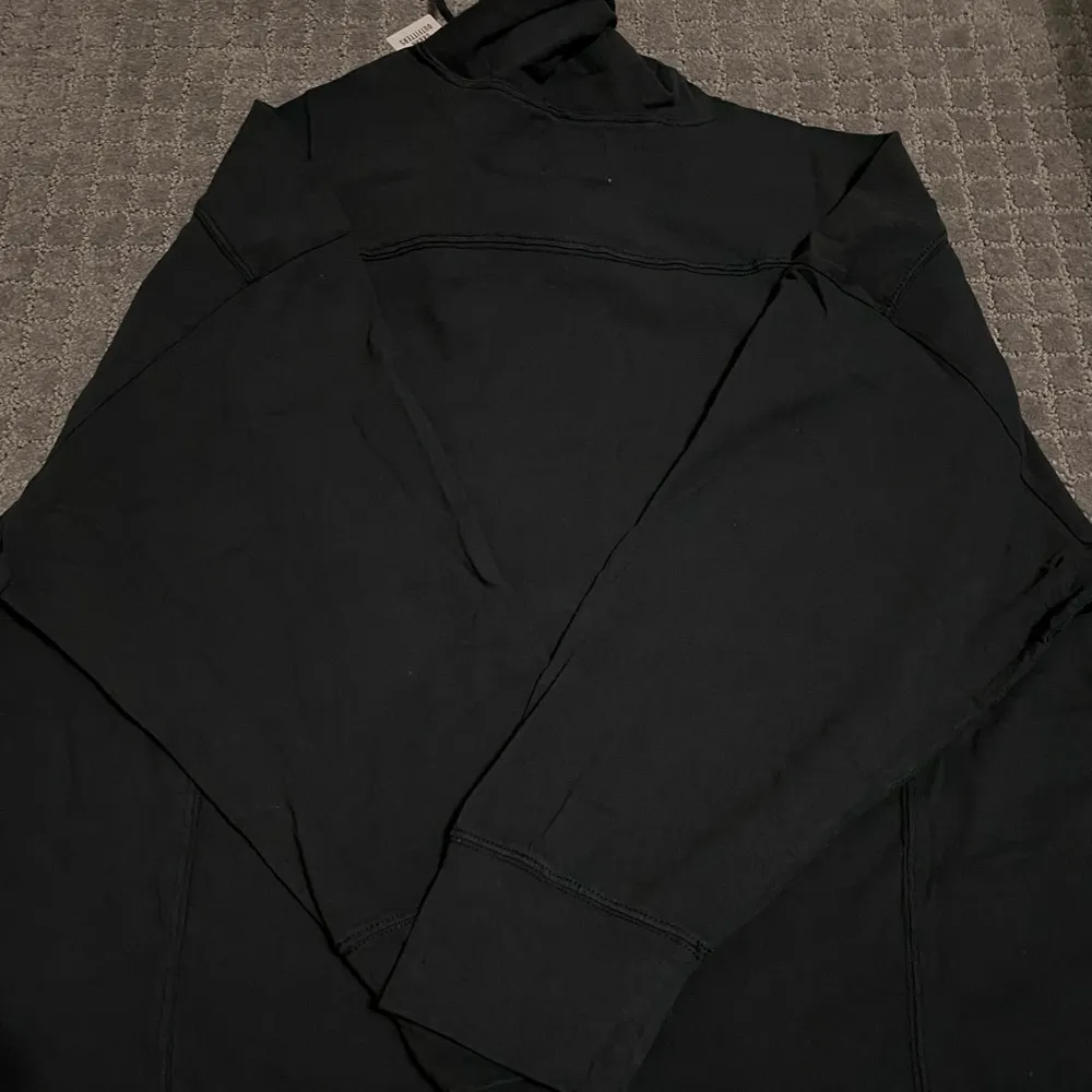 Urban Outfitters  Joshua Hooded Long Sleeve Tee NWT Size M - Black - Image 8