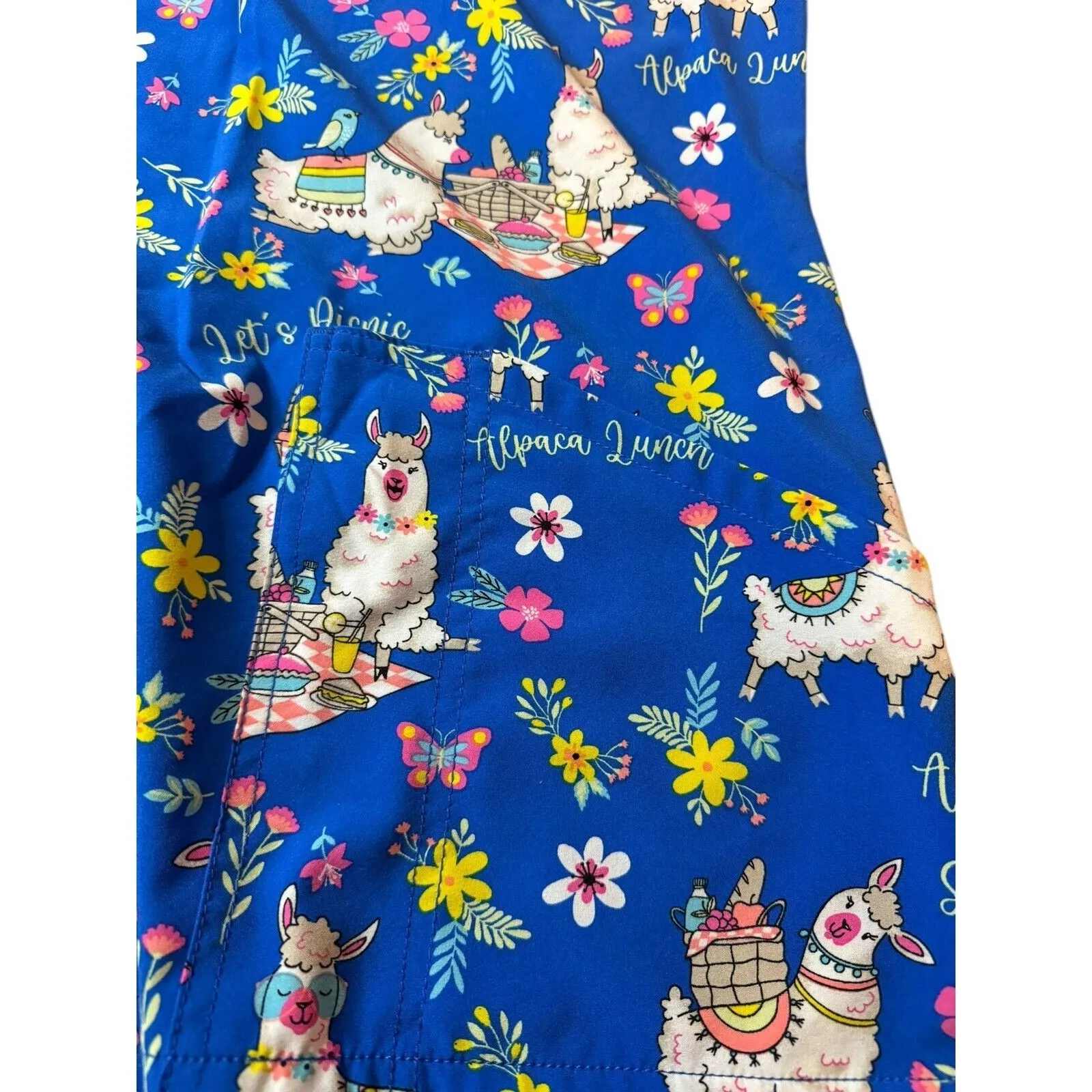 Alpaca Picnic Cherokee Scrubs Prints V Neck Top CK678 APPC Size 2XL Medical Vet - Image 3