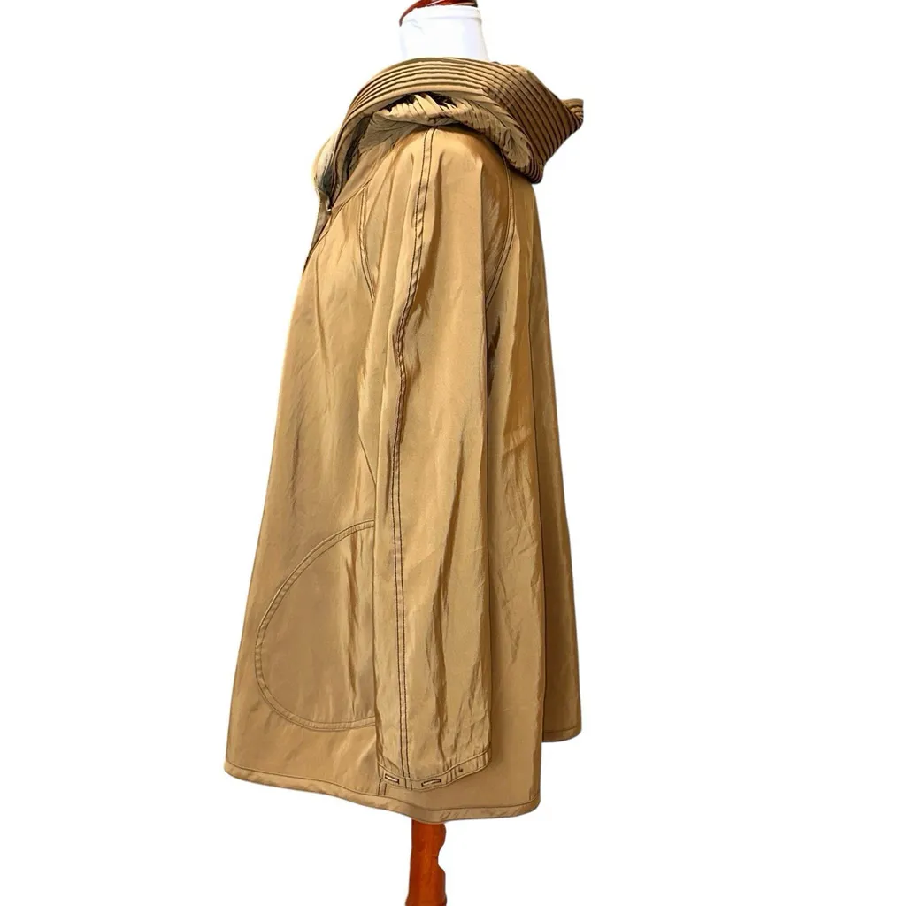 Mycra Pac Reversible Chartreuse Donatella Short Travel Raincoat Size 0 - Image 6