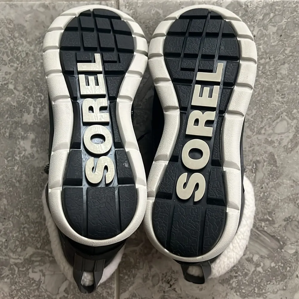 Explorer Carnival Waterproof Boots w/Faux Fur Collar - Image 11