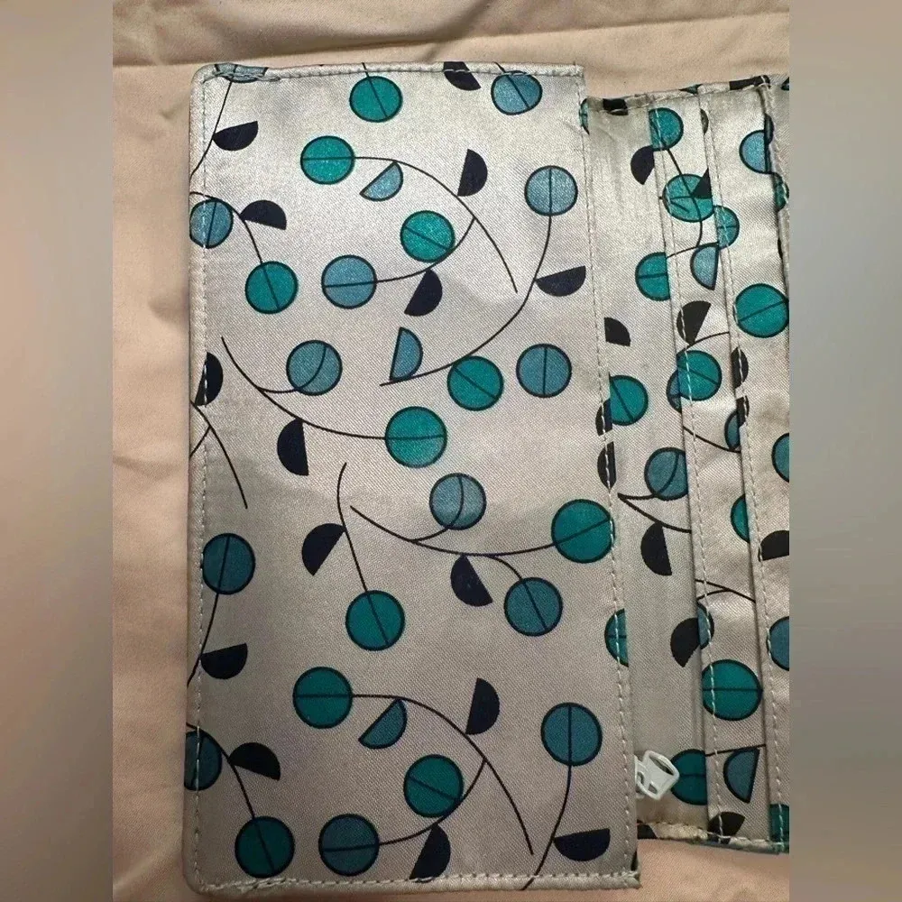 Faux crocodile turquoise wallet - Image 3