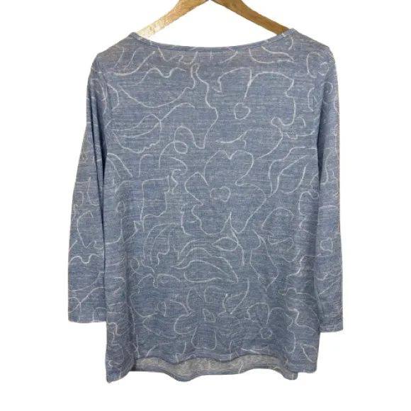 Studio B Light Blue Floral Top Size XL - Image 2