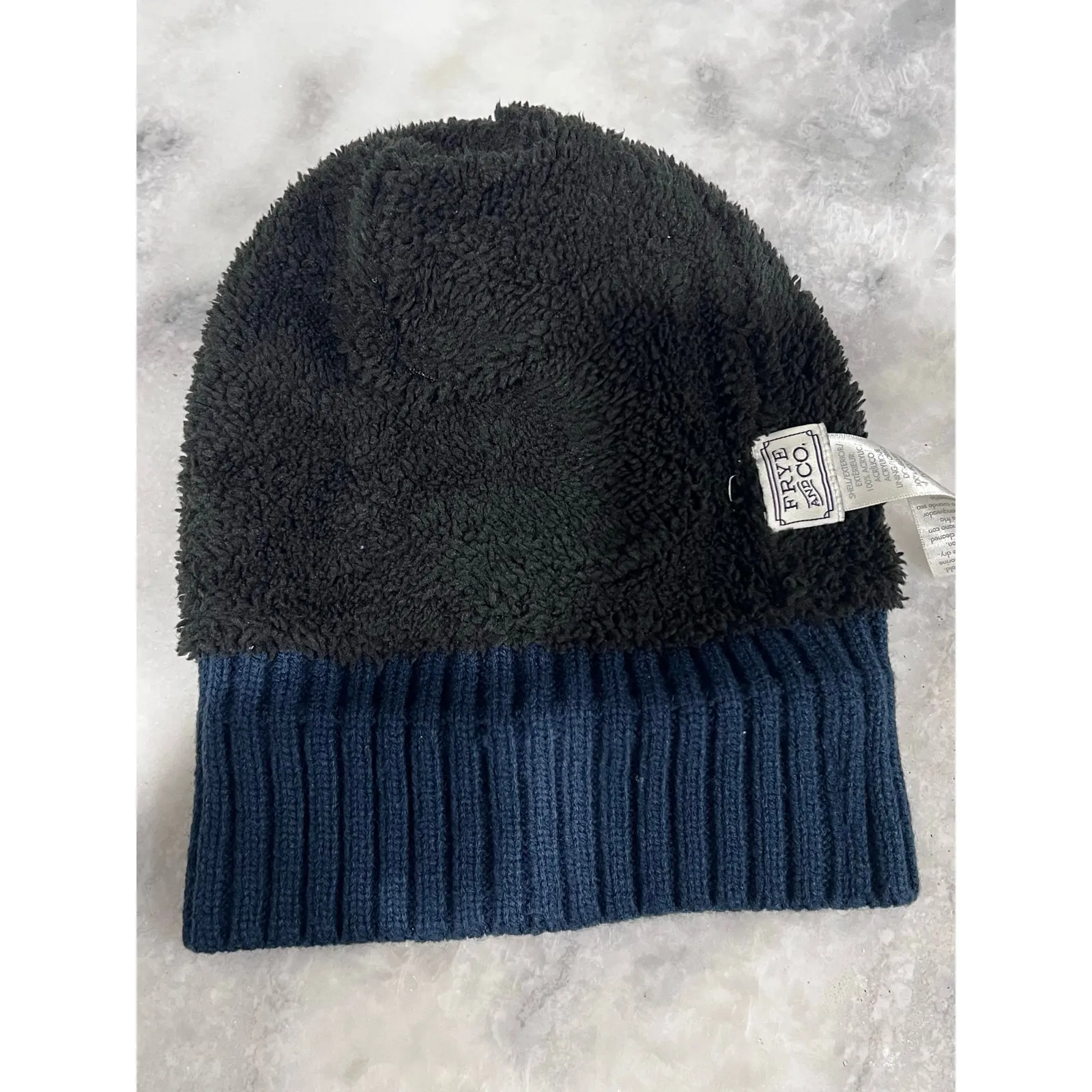 Frye and Co. Navy Blue Knit Beanie Hat Sherpa Lined Ribbed Cuff Winter Cap - Image 2