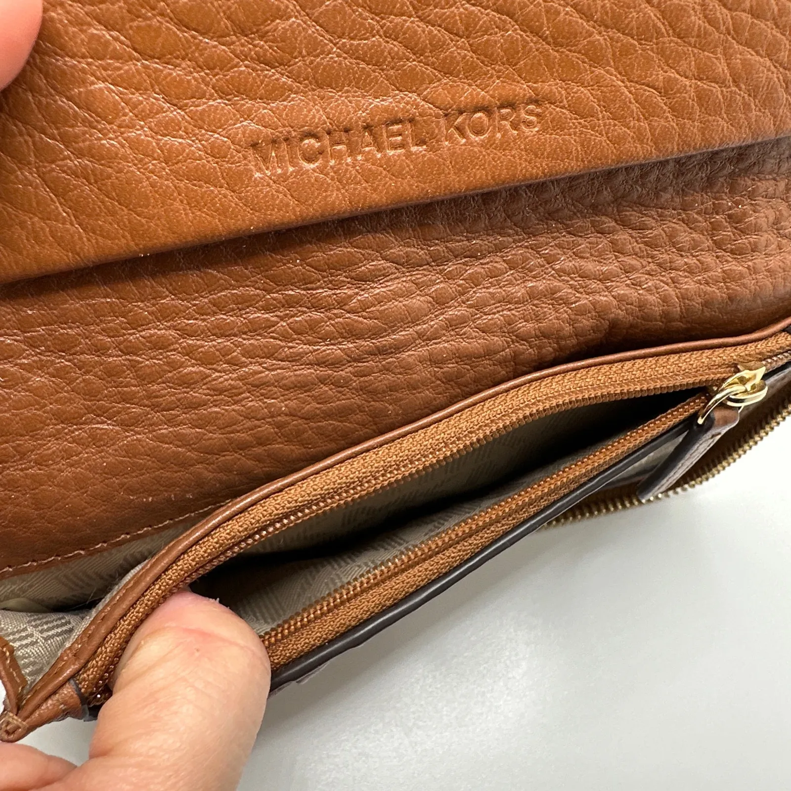 MICHAEL KORS Brown Wallet with Phone Holder - Image 7