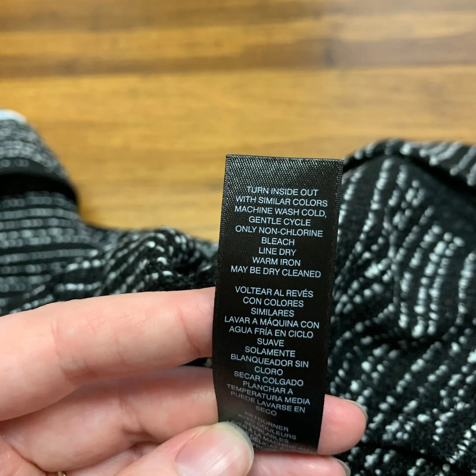 WHBM Women's Black & White Tweed Blazer Size 8 Career Casual Pockets Fitted Chic - Image 7