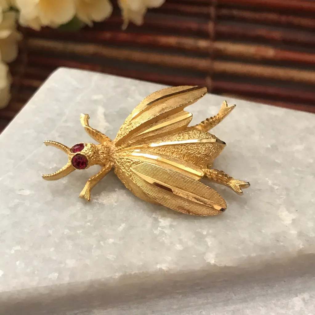 BSK Insect Brooch Pin Vintage Gold Tone - Image 2