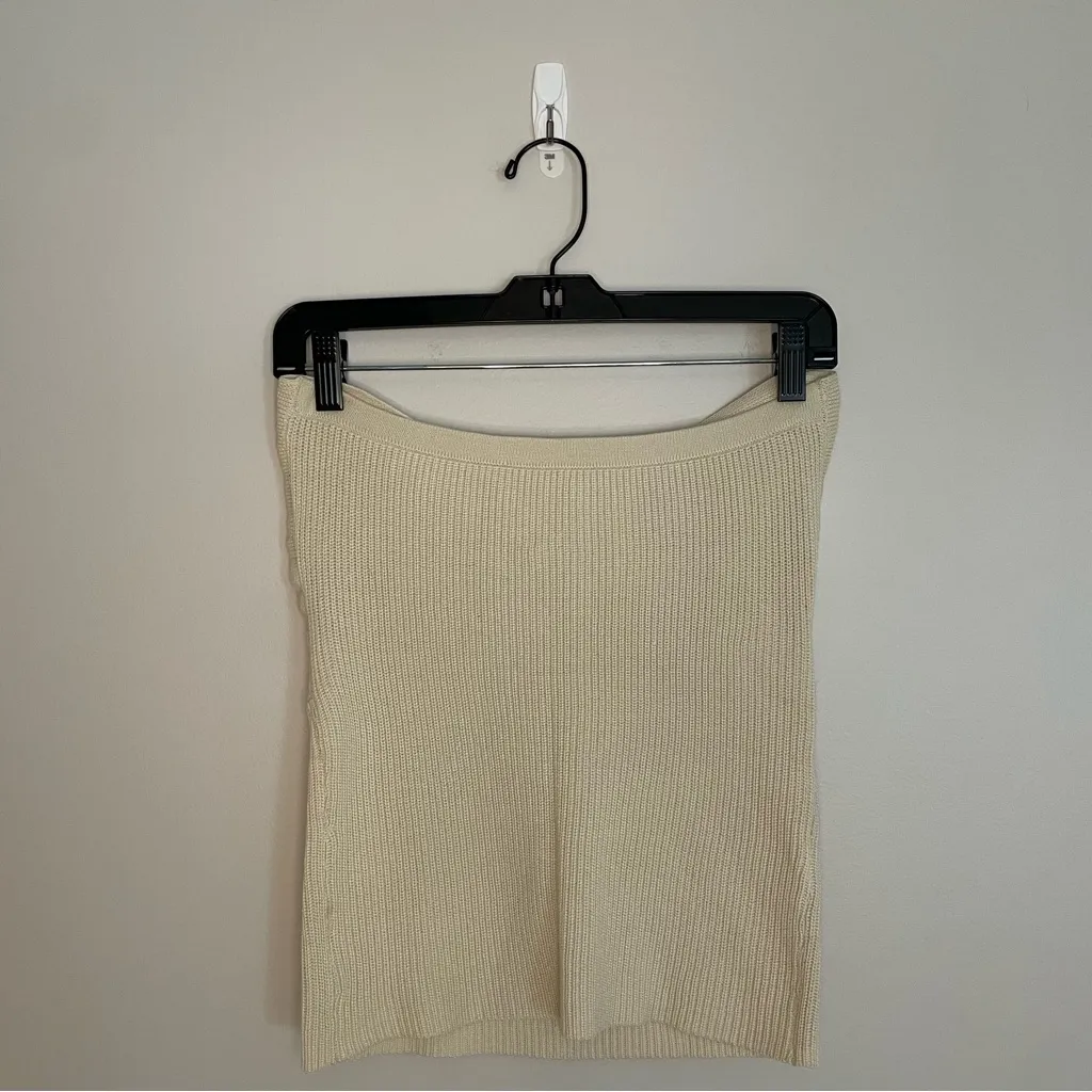 Strapless Twist Front Knit Top, Cream, Size L, EUC Size L - Image 2