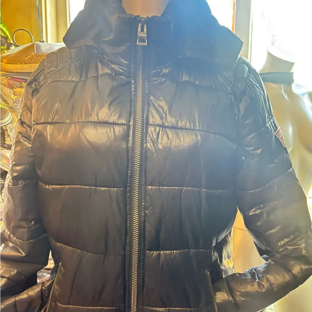 Women’s guess black hooded puffer jacket - Image 2