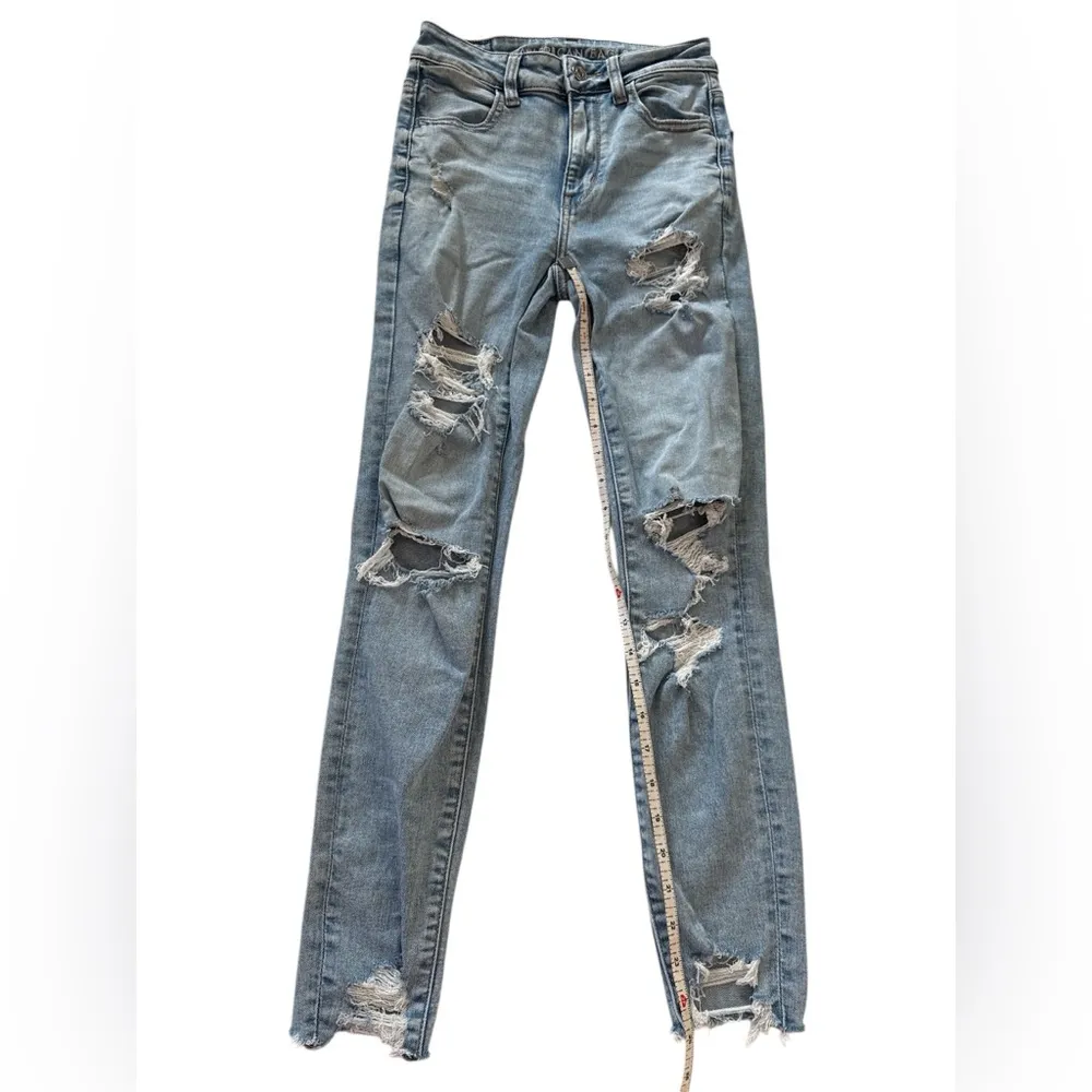 American Eagle High-Rise Distressed Light Wash Skinny Jeans Womens Size 00 Short - Image 3