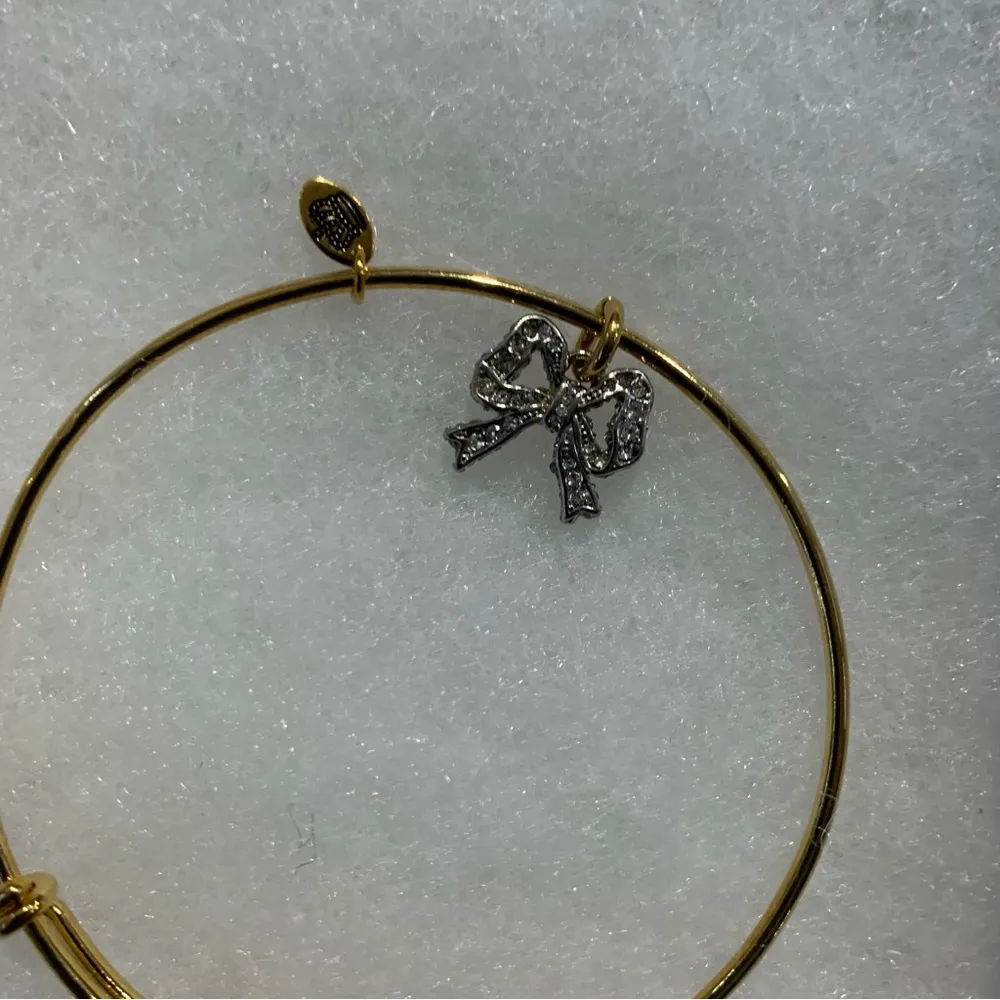 Retro  Pam & Gela Silver Pace Crystal Bow Charm on Gold Bracelet - Image 5