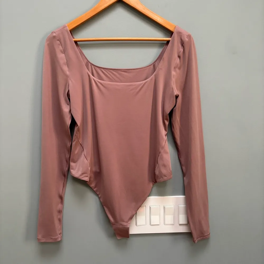 Lululemon Wundermost Ultra-Soft Nulu Square-Neck Long-Sleeve Bodysuit Pink L - Image 4