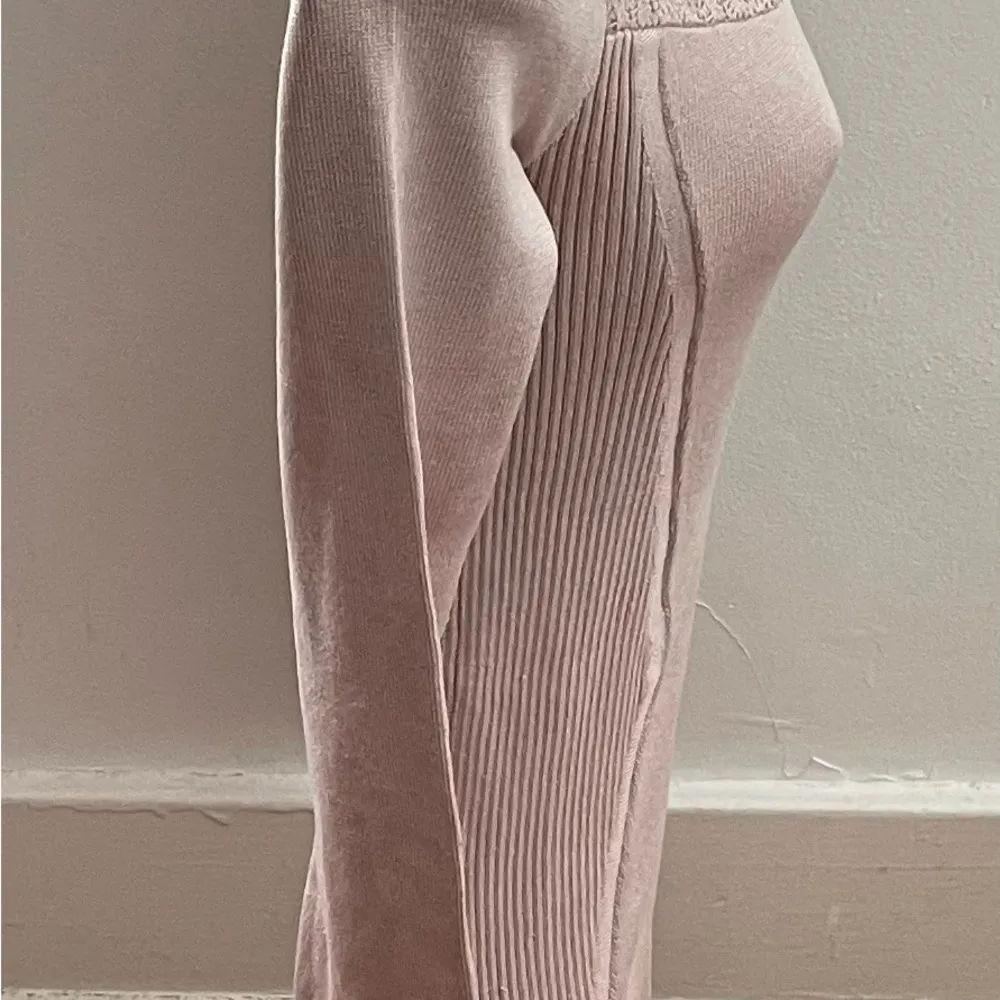 BCBG Maxazria blush pink silk blend bodycon mixed knit mini dress, size XS - Image 11