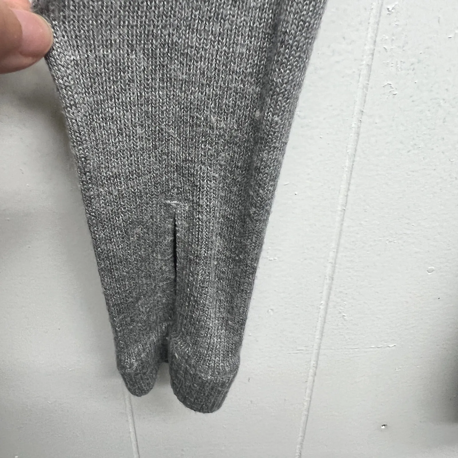 Lululemon Activewear Gray Pullover Women's Sweater Size 4 Gray Crew Neck - Image 5