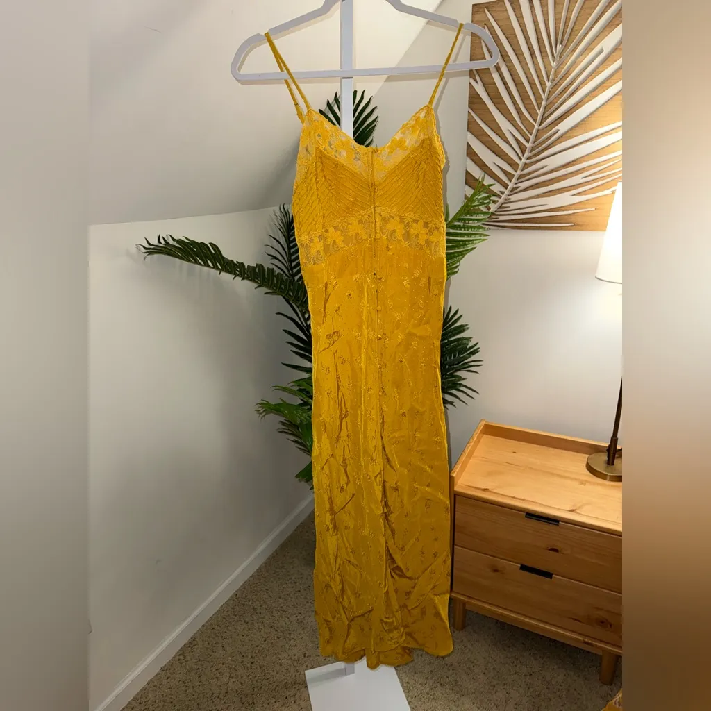 ASTR Dream Catcher‎ Midi Dress Small - Image 4