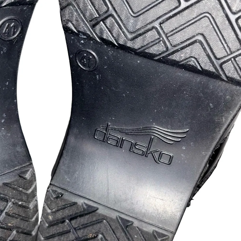 Dansko Professional Black Patent Leather Clogs size 41 - Image 7