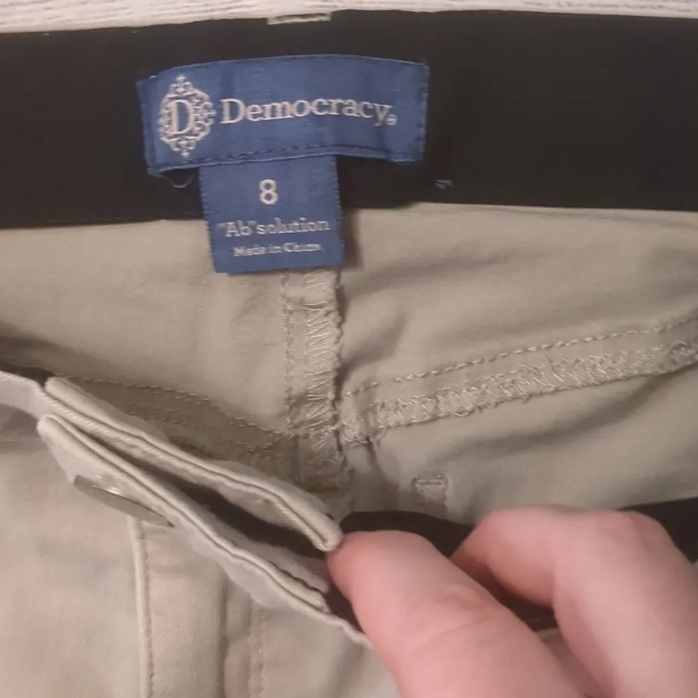 Democracy and technology cream jeans size 8 - Image 2