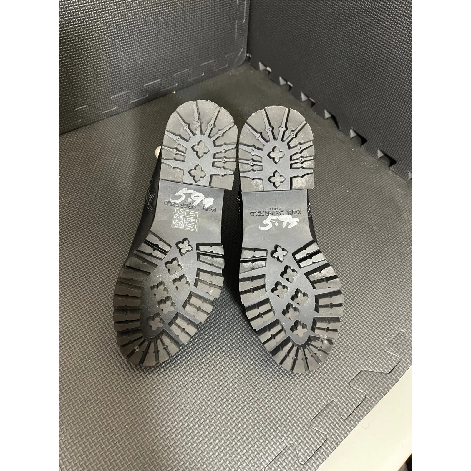 Karl‎ Lagerfeld Paris Pixie Embellished Moto Booties Black Leather Womens 6.5 - Image 5